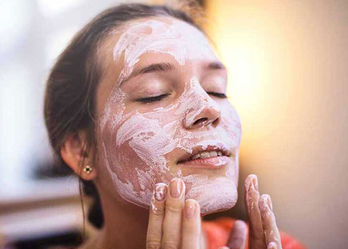 آموزش 15 مدل از بهترین ماسک خانگی برای پوست چرب